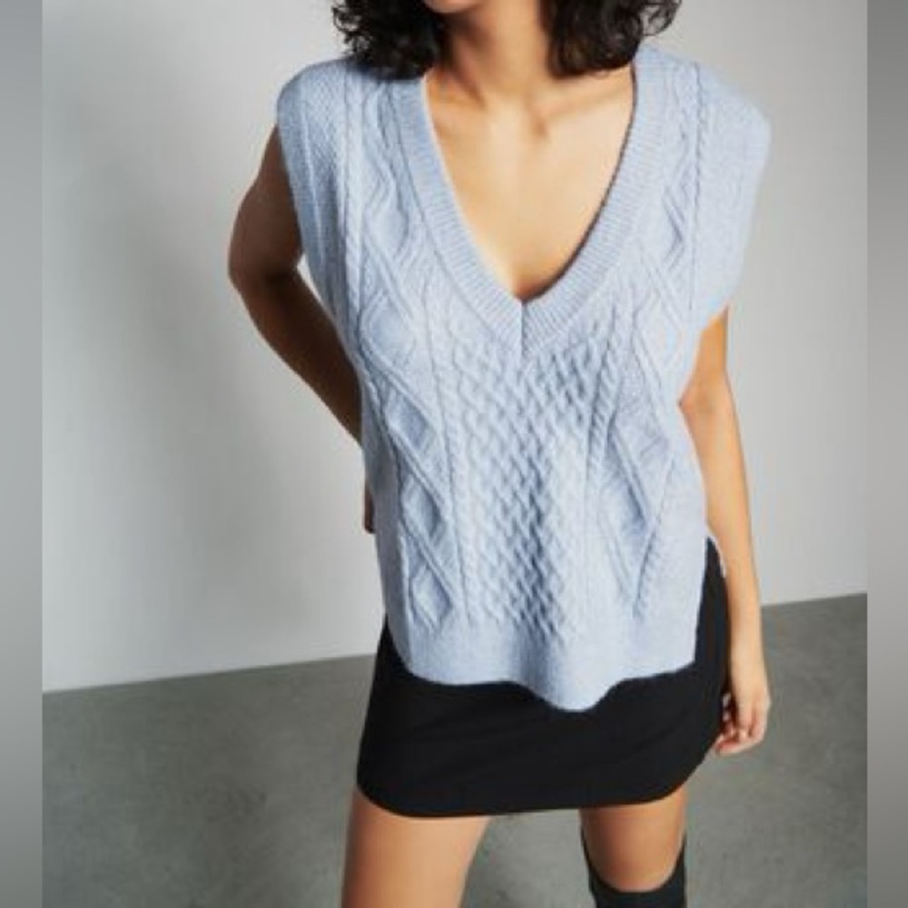 Dynamite NWT sleeveless baby blue Rubina V-neck sweater vest